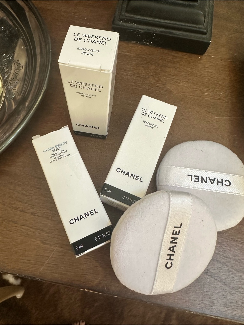 CHANEL White Mini Skincare Set with Branded Powder Puffs
